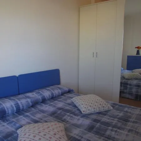 Apartment Wonderful In Front Of The Sea By Beahost